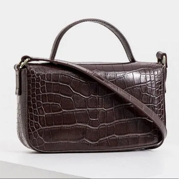 Armani Crossbody/Shoulder Bag NEW. Free Shipping! - Picture 7 of 8